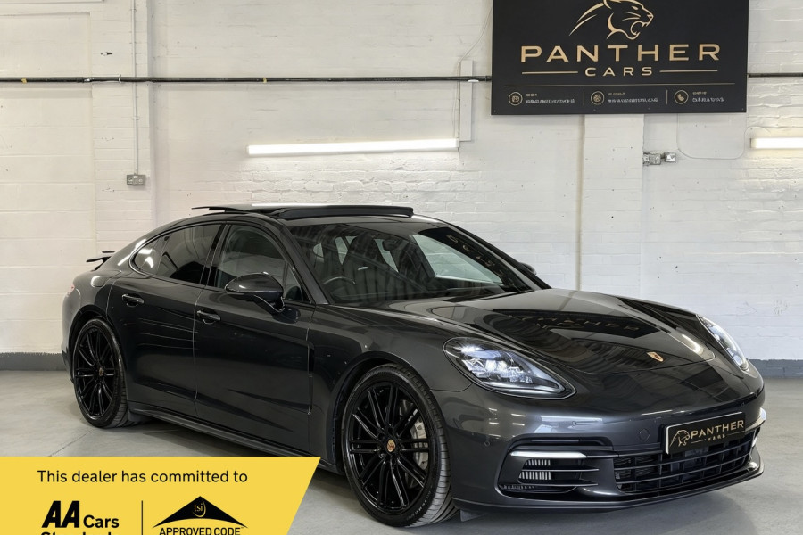 Porsche Panamera 
